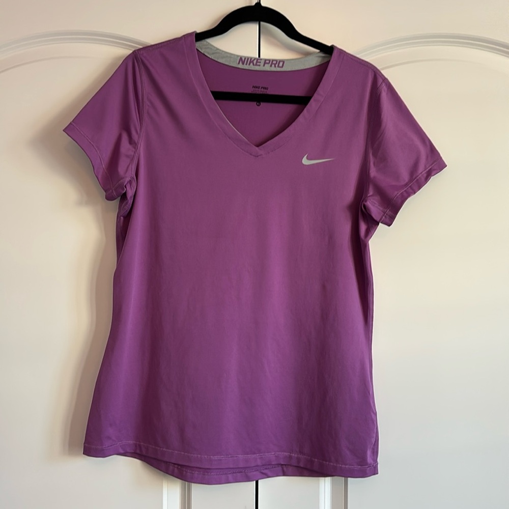 Nike Pro Women’s Short Sleeve Shirt